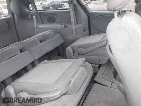 2006 Dodge Grand Caravan SXT z VIN 2D8GP44L06R913783, wystawiony jako IAAI lot #42354147 z przebiegiem Nie podano mil oraz . Historia ofert i sprzedaży dostępna na DreamBid. Obrazek 8.