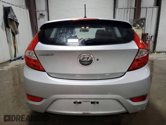 2014 Hyundai Accent SE с VIN KMHCU5AE0EU191407, выставлен на аукционе Copart как лот 80986545 с пробегом 88 434 миль миль и Списание • Salvage title. История ставок и продаж доступна на DreamBid. Изображение 6.