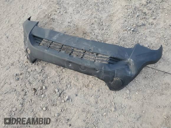 2015 Toyota RAV4 LE with VIN JTMBFREV9FJ031038, listed as a Copart auction lot 80325885 with 61,474 mi miles and Salvage title. Bid and sale history available at DreamBid. Image 13.