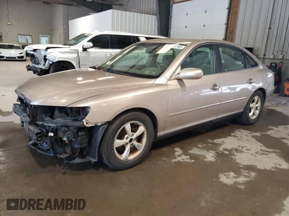 2007 Hyundai Azera GLS z VIN KMHFC46D57A209656, wystawiony jako Copart lot #61569745 z przebiegiem 149 960 mil mil oraz Szkoda całkowita • Salvage title. Historia ofert i sprzedaży dostępna na DreamBid. Obrazek 1.