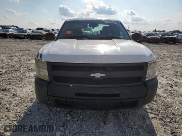 2009 Chevrolet Silverado 1500 1LT z VIN 1GCEC19J09E163343, wystawiony jako Copart lot #80729825 z przebiegiem 242 393 mil mil oraz Szkoda całkowita • Salvage title. Historia ofert i sprzedaży dostępna na DreamBid. Obrazek 5.