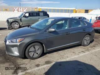 2021 Hyundai Ioniq SE с VIN KMHC75LC1MU257884, выставлен на аукционе Copart как лот 80375615 с пробегом 54 014 миль миль и Списание • Salvage title. История ставок и продаж доступна на DreamBid. Изображение 1.