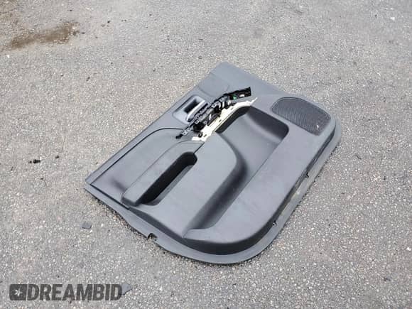 2015 GMC Sierra 1500 SLE with VIN 3GTU2UEC7FG219175, listed as a Copart auction lot 81682135 with 122,574 mi miles and Salvage title. Bid and sale history available at DreamBid. Image 12.