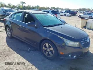 2014 Chevrolet Cruze 1LT with VIN 1G1PD5SB5E7167394, listed as a IAAI auction lot 41795007 with Not provided miles and . Bid and sale history available at DreamBid. Image 1.