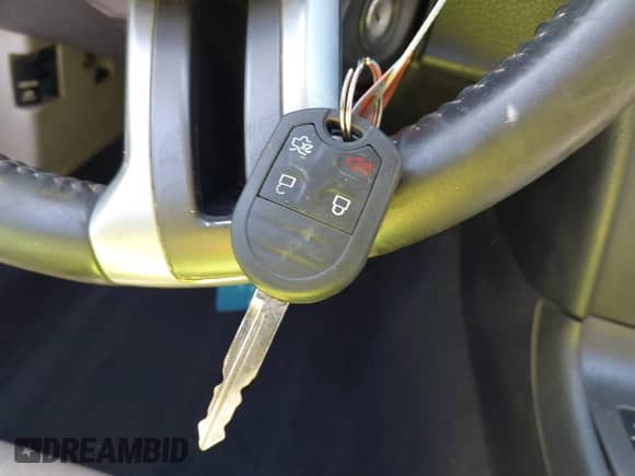 2010 Ford Mustang V6 с VIN 1ZVBP8AN5A5107379, выставлен на аукционе IAAI как лот 43438423 с пробегом 216 125 миль миль и . История ставок и продаж доступна на DreamBid. Изображение 11.