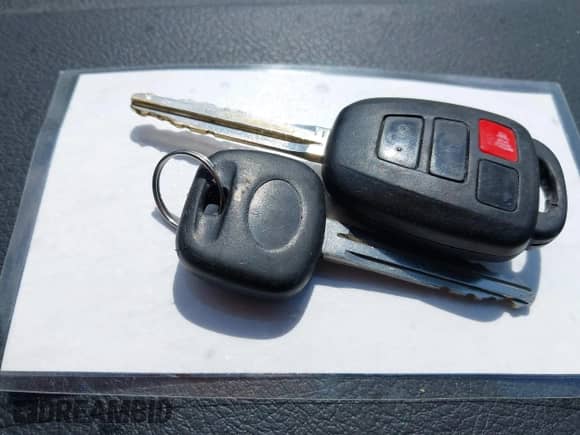 2017 Toyota Camry XLE с VIN 4T1BF1FK0HU700980, выставлен на аукционе IAAI как лот 43327320 с пробегом 121 998 миль миль и . История ставок и продаж доступна на DreamBid. Изображение 11.