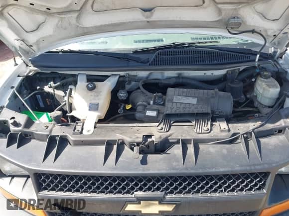 2017 Chevrolet Express Passenger LS с VIN 1GAZGNFF2H1106122, выставлен на аукционе IAAI как лот 41813900 с пробегом 128 958 миль миль и . История ставок и продаж доступна на DreamBid. Изображение 10.