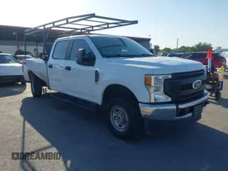 2020 Ford F-250 XL z VIN 1FT7W2B69LEC74413, wystawiony jako IAAI lot #41958189 z przebiegiem 129 902 mil mil oraz . Historia ofert i sprzedaży dostępna na DreamBid. Obrazek 1.