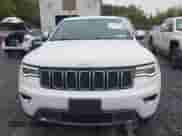 2017 Jeep Grand Cherokee Limited z VIN 1C4RJFBG3HC890358, wystawiony jako IAAI lot #43414652 z przebiegiem 132 405 mil mil oraz . Historia ofert i sprzedaży dostępna na DreamBid. Obrazek 12.