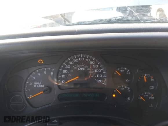 2005 Chevrolet Tahoe LS с VIN 1GNEC13T55R219636, выставлен на аукционе IAAI как лот 41185514 с пробегом 257 459 миль миль и . История ставок и продаж доступна на DreamBid. Изображение 7.