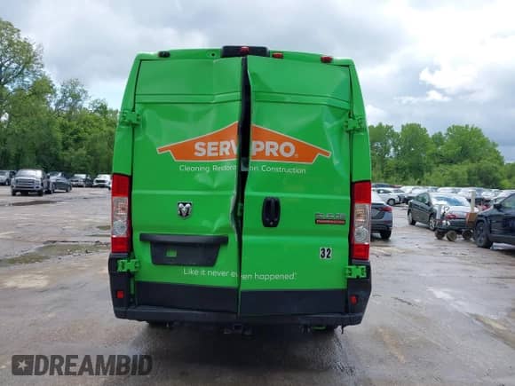 2022 Ram ProMaster Cargo with VIN 3C6MRVJG5NE114565, listed as a IAAI auction lot 42143752 with 43,382 mi miles and . Bid and sale history available at DreamBid. Image 16.