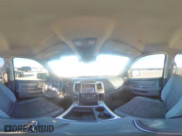 2019 Ram 1500 Big Horn z VIN 1C6RR6LT8KS529037, wystawiony jako Copart lot #46609435 z przebiegiem 62 973 mil mil oraz Szkoda całkowita • Salvage title. Historia ofert i sprzedaży dostępna na DreamBid. Obrazek 13.