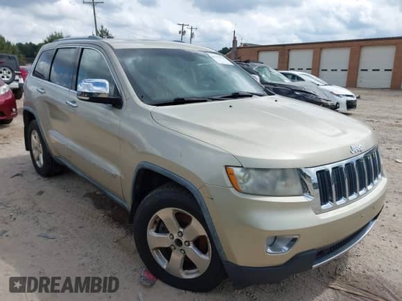 2011 Jeep Grand Cherokee Limited с VIN 1J4RR5GT8BC578627, выставлен на аукционе IAAI как лот 43311727 с пробегом 214 105 миль миль и . История ставок и продаж доступна на DreamBid. Изображение 1.