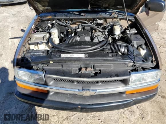 2003 Chevrolet S-10 LS с VIN 1GCCS19H338135453, выставлен на аукционе Copart как лот 86816654 с пробегом Не указан миль и Списание • Salvage title. История ставок и продаж доступна на DreamBid. Изображение 13.