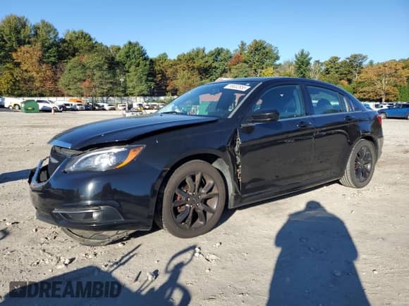 2014 Chrysler 200 Touring z VIN 1C3CCBBGXEN171198, wystawiony jako Copart lot #86832955 z przebiegiem 97 935 mil mil oraz Czysty tytuł • Clean title. Historia ofert i sprzedaży dostępna na DreamBid. Obrazek 1.