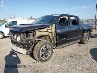2020 Toyota Tundra SR5 with VIN 5TFDY5F1XLX897265, listed as a Copart auction lot 81142115 with 134,296 mi miles and Clean title. Bid and sale history available at DreamBid. Image 1.