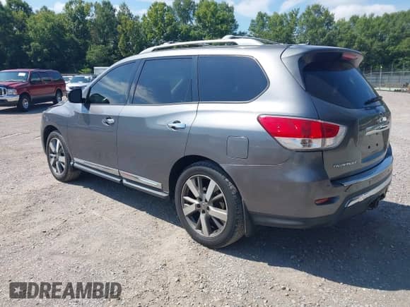 2015 Nissan Pathfinder SL с VIN 5N1AR2MM1FC639932, выставлен на аукционе IAAI как лот 42880825 с пробегом 115 414 миль миль и . История ставок и продаж доступна на DreamBid. Изображение 3.