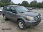 2007 Honda Pilot LX с VIN 2HKYF18127H523991, выставлен на аукционе Copart как лот 69492315 с пробегом 136 251 миль миль и Списание • Salvage title. История ставок и продаж доступна на DreamBid. Изображение 4.