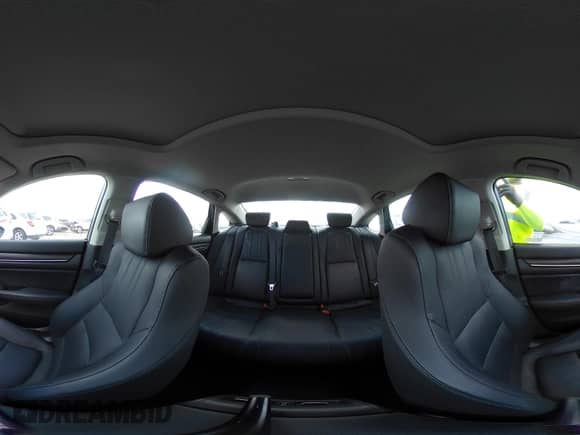 2018 Honda Accord EX-L with VIN 1HGCV1F58JA212469, listed as a IAAI auction lot 42589270 with 22,484 mi miles and . Bid and sale history available at DreamBid. Image 18.