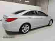 2011 Hyundai Sonata Limited с VIN 5NPEC4AC7BH211084, выставлен на аукционе Copart как лот 81493185 с пробегом 161 081 миль миль и Чистый • Clean title. История ставок и продаж доступна на DreamBid. Изображение 3.