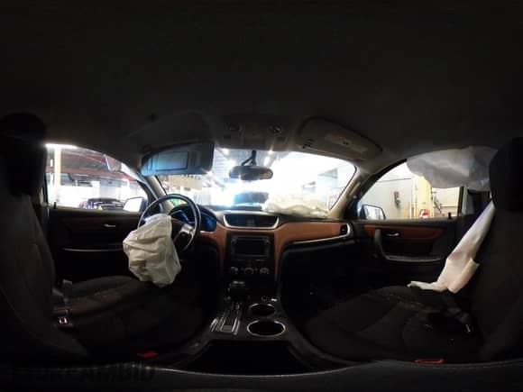 2017 Chevrolet Traverse LT с VIN 1GNKVGKD9HJ218471, выставлен на аукционе IAAI как лот 42448791 с пробегом 113 927 миль миль и . История ставок и продаж доступна на DreamBid. Изображение 18.