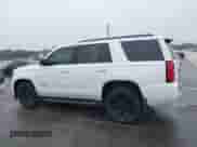 2019 Chevrolet Tahoe LS z VIN 1GNSCAKC1KR119209, wystawiony jako IAAI lot #41405837 z przebiegiem 102 300 mil mil oraz . Historia ofert i sprzedaży dostępna na DreamBid. Obrazek 14.