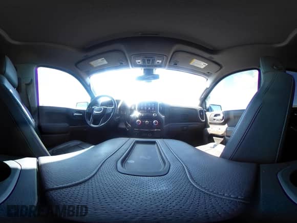2021 GMC Sierra 1500 Denali z VIN 3GTU9FETXMG422324, wystawiony jako IAAI lot #43121547 z przebiegiem 55 757 mil mil oraz . Historia ofert i sprzedaży dostępna na DreamBid. Obrazek 21.