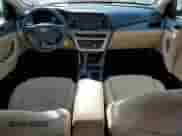 2015 Hyundai Sonata SE с VIN 5NPE24AF1FH242155, выставлен на аукционе Copart как лот 81200185 с пробегом 153 838 миль миль и Списание • Salvage title. История ставок и продаж доступна на DreamBid. Изображение 8.