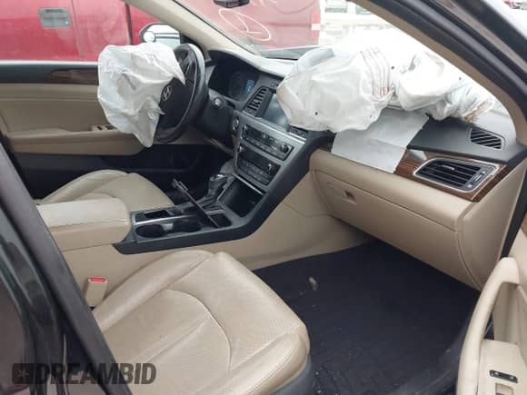 2016 Hyundai Sonata Limited с VIN 5NPE34AF8GH326634, выставлен на аукционе IAAI как лот 42372471 с пробегом 128 949 миль миль и . История ставок и продаж доступна на DreamBid. Изображение 5.