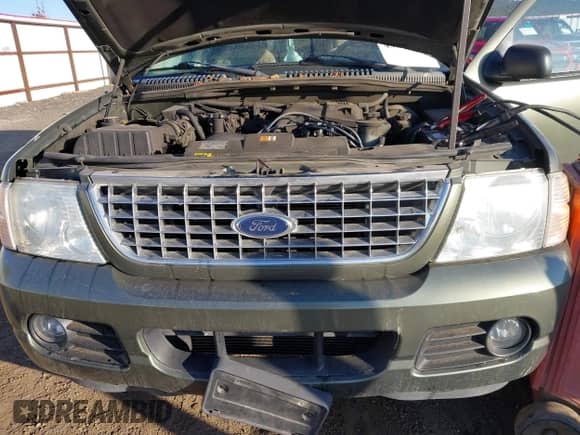 2004 Ford Explorer XLT с VIN 1FMZU73K24ZA23844, выставлен на аукционе IAAI как лот 43441736 с пробегом 303 838 миль миль и . История ставок и продаж доступна на DreamBid. Изображение 6.