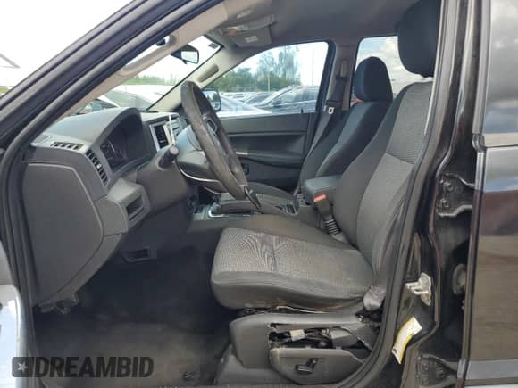 2008 Jeep Grand Cherokee Laredo с VIN 1J8GS48KX8C229696, выставлен на аукционе Copart как лот 71389675 с пробегом 148 472 миль миль и Списание • Salvage title. История ставок и продаж доступна на DreamBid. Изображение 7.