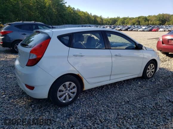 2015 Hyundai Accent GS z VIN KMHCT5AEXFU200439, wystawiony jako Copart lot #71659395 z przebiegiem 167 742 mil mil oraz Szkoda całkowita • Salvage title. Historia ofert i sprzedaży dostępna na DreamBid. Obrazek 3.