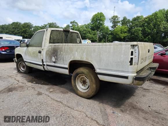 2000 Chevrolet Silverado 2500 с VIN 1GCGC24R3YR105777, выставлен на аукционе Copart как лот 62659635 с пробегом 159 127 миль миль и Чистый • Clean title. История ставок и продаж доступна на DreamBid. Изображение 2.