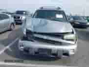2004 Chevrolet TrailBlazer EXT LS z VIN 1GNES16S546198728, wystawiony jako IAAI lot #41477315 z przebiegiem 219 248 mil mil oraz . Historia ofert i sprzedaży dostępna na DreamBid. Obrazek 12.
