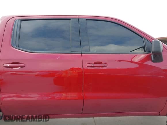 2020 GMC Sierra 1500 Elevation with VIN 3GTP8CED4LG267923, listed as a IAAI auction lot 42137950 with 77,991 mi miles and . Bid and sale history available at DreamBid. Image 13.