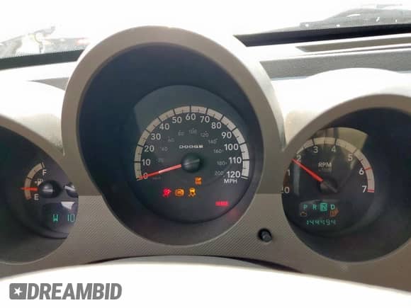 2007 Dodge Nitro SXT z VIN 1D8GT28K67W597011, wystawiony jako Copart lot #69780615 z przebiegiem 144 494 mil mil oraz Szkoda całkowita • Salvage title. Historia ofert i sprzedaży dostępna na DreamBid. Obrazek 9.