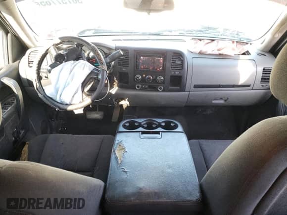 2011 Chevrolet Silverado 2500HD Work Truck с VIN 1GC2KVC84BZ122702, выставлен на аукционе Copart как лот 50757765 с пробегом 288 818 миль миль и Списание • Salvage title. История ставок и продаж доступна на DreamBid. Изображение 8.