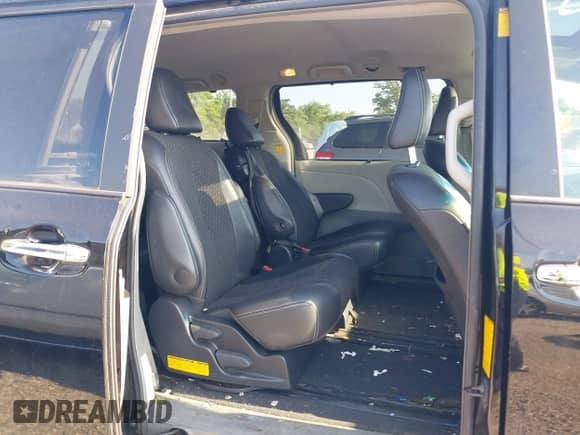 2013 Toyota Sienna SE с VIN 5TDXK3DC0DS357678, выставлен на аукционе IAAI как лот 42659483 с пробегом 150 566 миль миль и . История ставок и продаж доступна на DreamBid. Изображение 8.