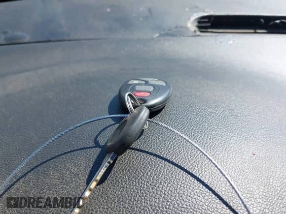 2007 Cadillac Escalade EXT with VIN 3GYFK62807G270873, listed as a IAAI auction lot 41885685 with 183,995 mi miles and . Bid and sale history available at DreamBid. Image 11.