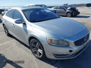 2014 Volvo S60 T5 с VIN YV1612FS7E1290034, выставлен на аукционе IAAI как лот 41784577 с пробегом 200 780 миль миль и . История ставок и продаж доступна на DreamBid. Изображение 1.