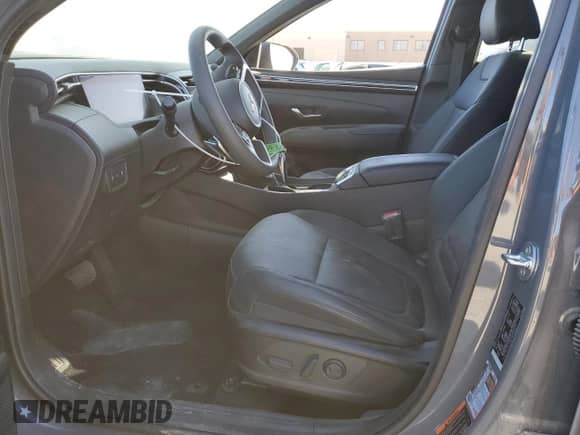 2024 Hyundai Santa Cruz Night Edition с VIN 5NTJCDDF7RH105623, выставлен на аукционе Copart как лот 75869034 с пробегом 2 397 миль миль и Списание • Salvage title. История ставок и продаж доступна на DreamBid. Изображение 7.