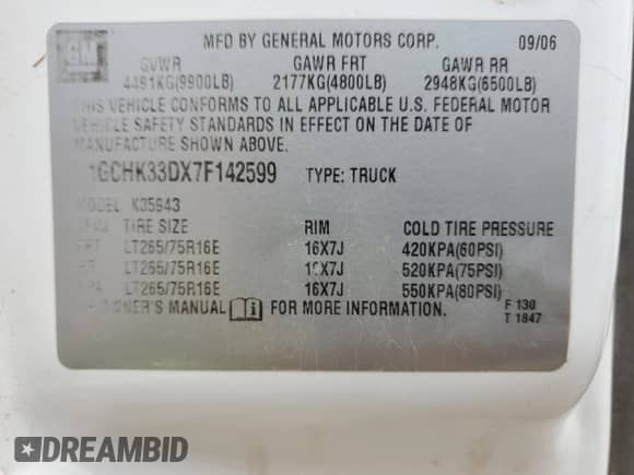 2007 Chevrolet Silverado 3500 SRW Wrk Trk z VIN 1GCHK33DX7F142599, wystawiony jako Copart lot #70316554 z przebiegiem 337 161 mil mil oraz Czysty tytuł • Clean title. Historia ofert i sprzedaży dostępna na DreamBid. Obrazek 12.