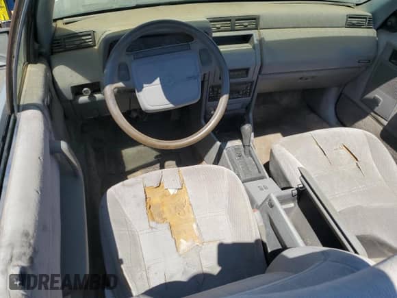 1993 Dodge Shadow with VIN 3B3XP45K6PT583605, listed as a Copart auction lot 61041005 with 166,515 mi miles and Clean title. Bid and sale history available at DreamBid. Image 8.