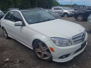 2010 Mercedes-Benz C 300 Sport с VIN WDDGF5EBXAR091740, выставлен на аукционе IAAI как лот 43162753 с пробегом 151 886 миль миль и . История ставок и продаж доступна на DreamBid. Изображение 1.