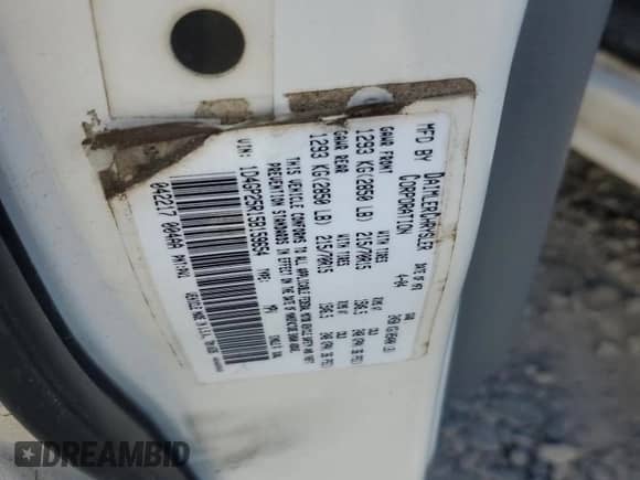 2005 Dodge Caravan SE with VIN 1D4GP25R15B159654, listed as a Copart auction lot 85355825 with 155,623 mi miles and Salvage title. Bid and sale history available at DreamBid. Image 13.
