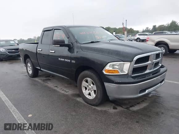 2011 Ram 1500 Big Horn z VIN 1D7RB1GT9BS555050, wystawiony jako IAAI lot #43302088 z przebiegiem 191 467 mil mil oraz . Historia ofert i sprzedaży dostępna na DreamBid. Obrazek 1.