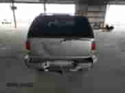 2004 Chevrolet Blazer LS z VIN 1GNDT13X84K120850, wystawiony jako Copart lot #72561234 z przebiegiem 188 094 mil mil oraz Szkoda całkowita • Salvage title. Historia ofert i sprzedaży dostępna na DreamBid. Obrazek 6.