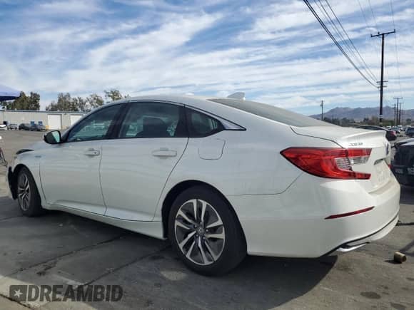 2022 Honda Accord с VIN 1HGCV3F15NA008761, выставлен на аукционе Copart как лот 78548694 с пробегом 27 476 миль миль и Списание • Salvage title. История ставок и продаж доступна на DreamBid. Изображение 2.