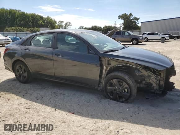 2023 Hyundai Elantra SEL с VIN 5NPLM4AG7PH108701, выставлен на аукционе Copart как лот 81204945 с пробегом 36 945 миль миль и Списание • Salvage title. История ставок и продаж доступна на DreamBid. Изображение 4.