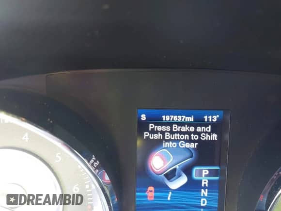 2012 Chrysler 300 Limited с VIN 2C3CCAHG5CH231833, выставлен на аукционе IAAI как лот 42834717 с пробегом 197 637 миль миль и . История ставок и продаж доступна на DreamBid. Изображение 7.